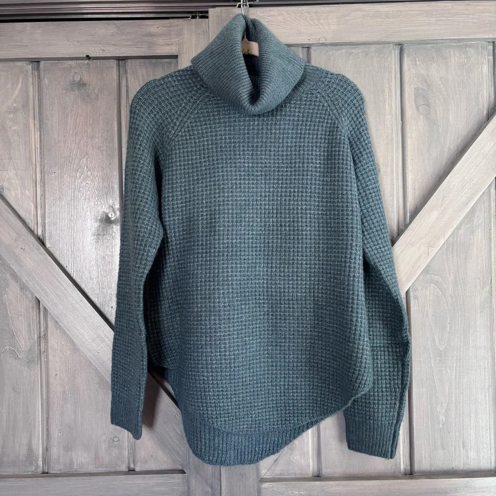 Kuhl Women’s Sienna Sweater Mineral Blue $89 - Picture 2 of 10